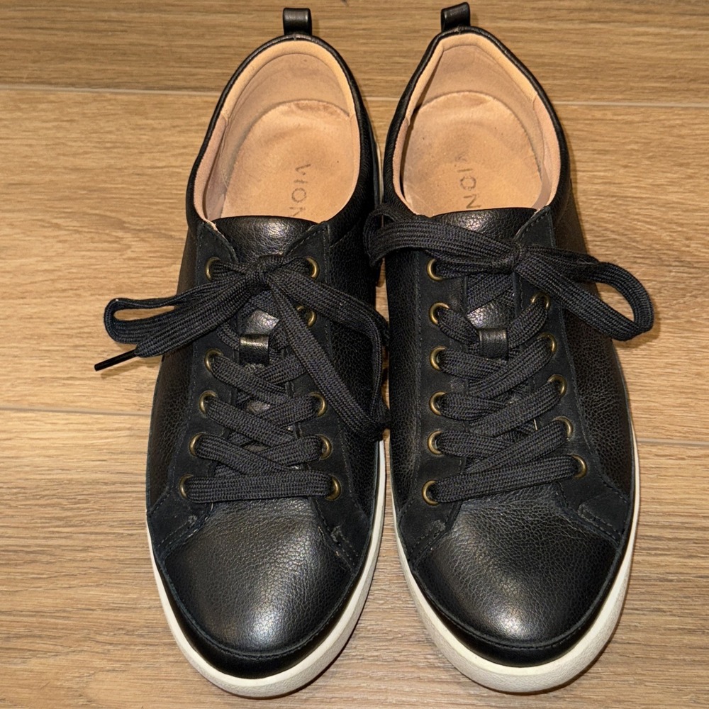 Vionic Winny Leather Sneakers Quality Designer Classic LaceUp Women Sz 9.5 EUC - Picture 2 of 12